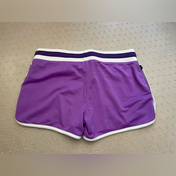 Nike Athletics retro purple shorts - Picture 2 of 4